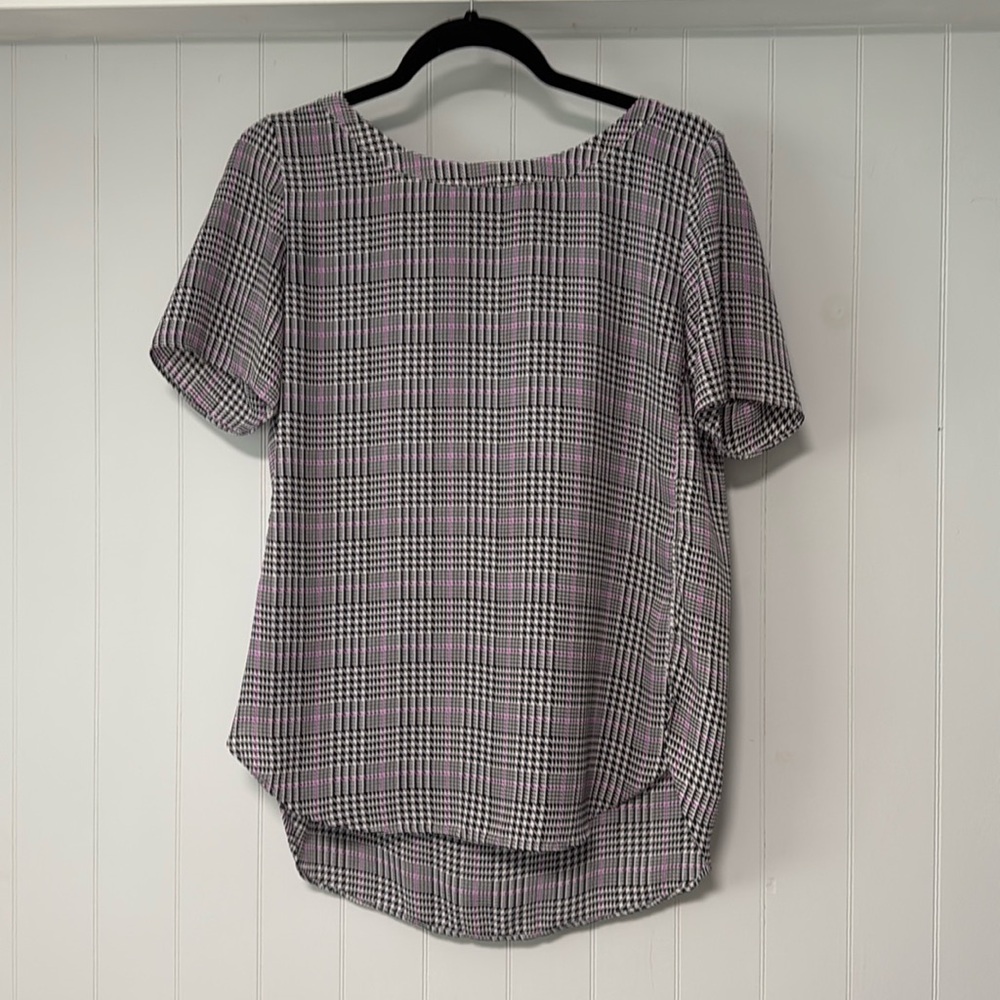 Banana Republic Drop Hem Houndstooth Blouse
